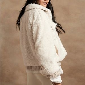 NWT cropped Sherpa jacket banana republic